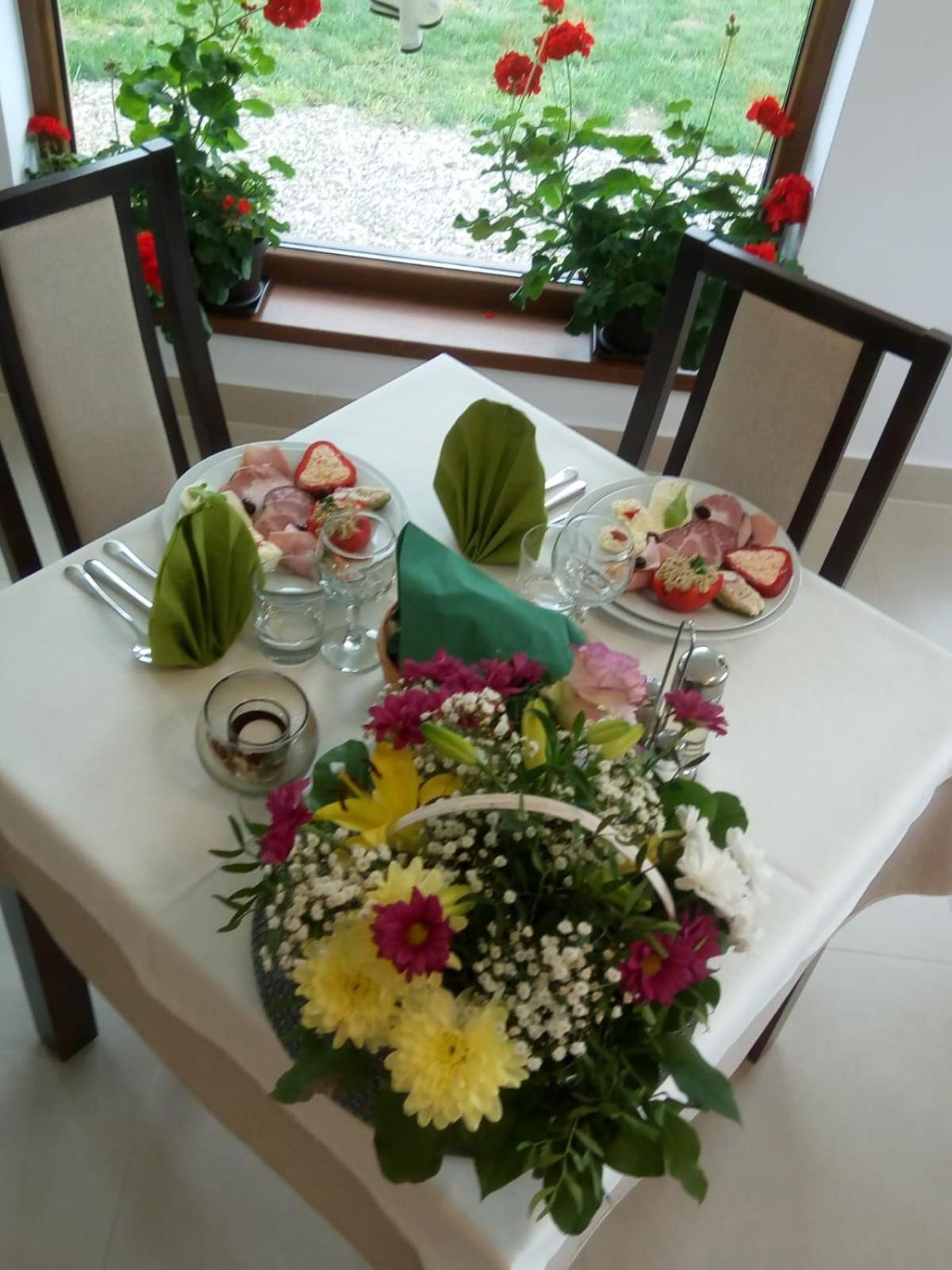 Casa Bradul Guest house 4*