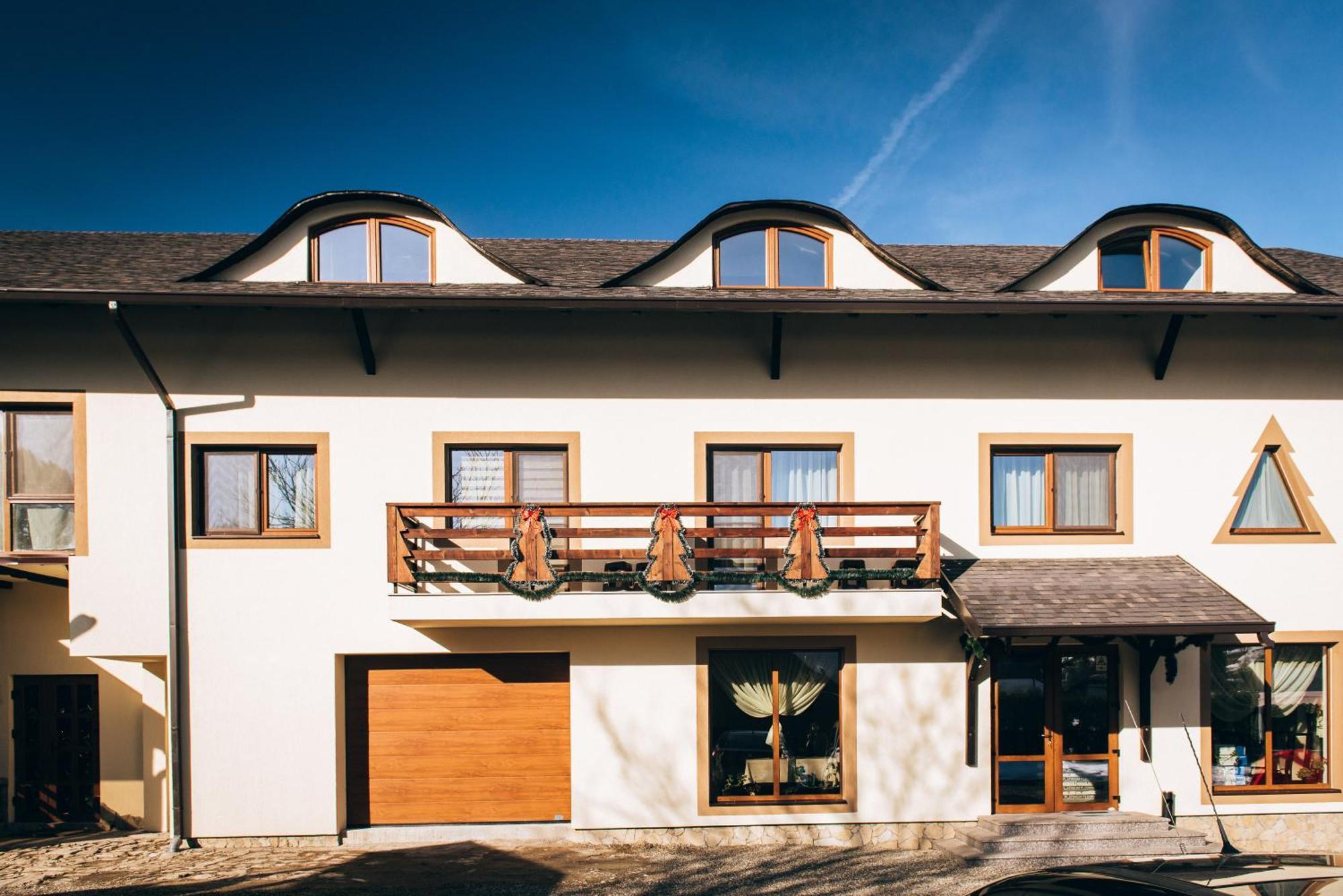 Casa Bradul 4* Voronet