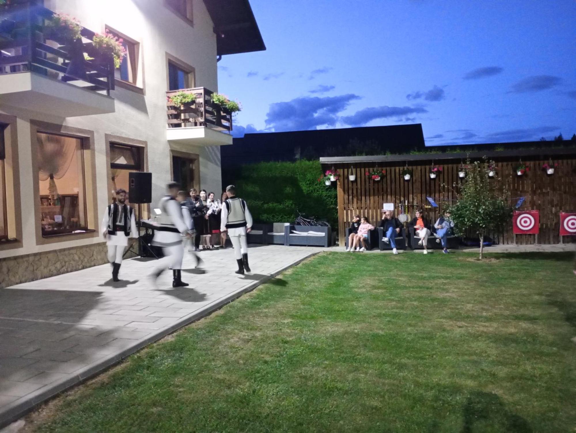 Casa Bradul 4* Voroneț